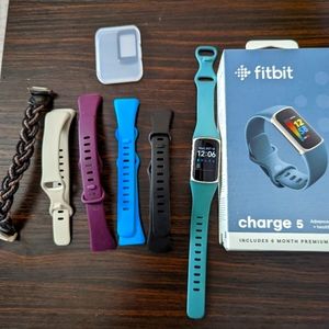 Fitbit Charge 5